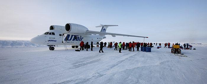 Antonov AN 74 am Nordpol
